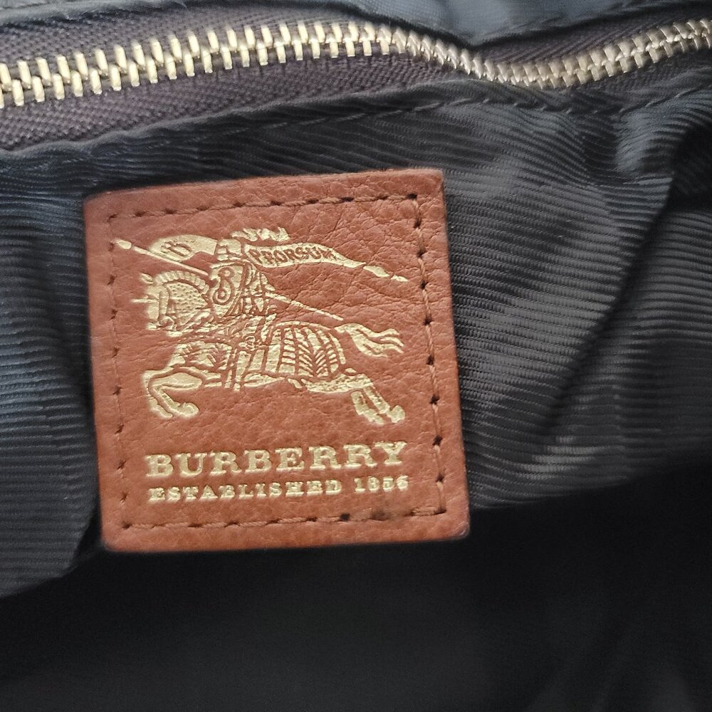 Authentic Burberry Brown Quilted House Check Fabric Tote - Picture 11 of 11